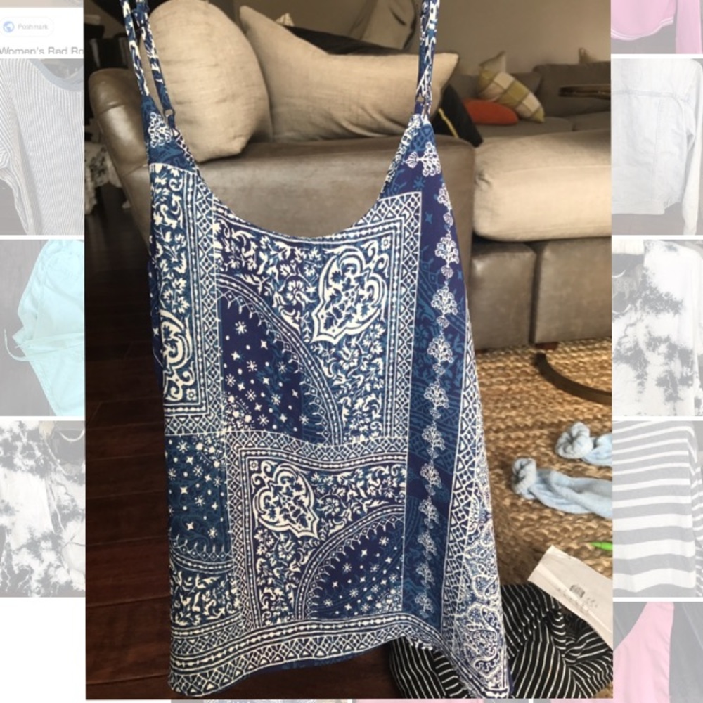 NEW BLUE PATTERNED TANK TOP